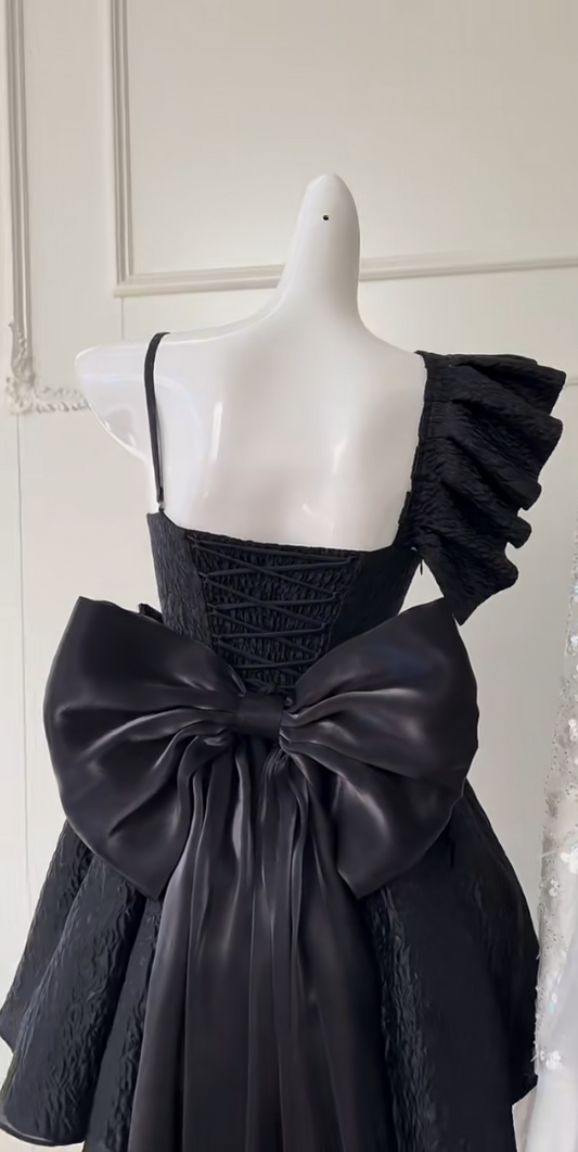 Fashion Black Homecoming Dress Appliques Beading A-Line Birthday Dress GG5988