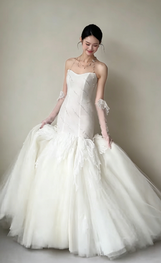 Elegant Strapless Beading Wedding Dress Appliques Mermaid Tulle Bridal Dress GG6210