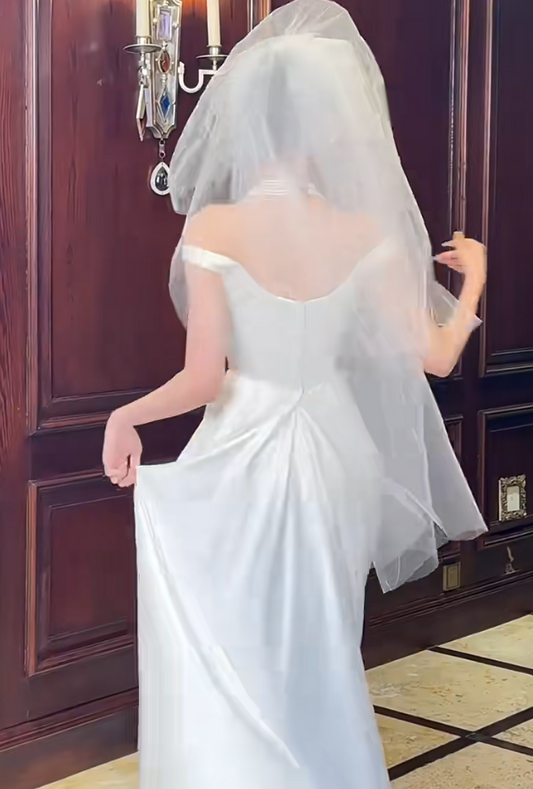 Classical Off-Shoulder Wedding Dress Satin Sheath Bridal Dress GG6654