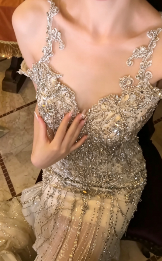 Elegant Spaghetti Straps Wedding Dress Crystals Beaded Mermiad Bridal Dress GG6709