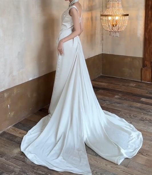 Glam Spaghetti Straps Wedding Dress Draped Satin Mermiad Bridal Dress GG6715