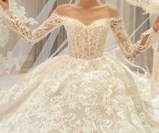 Romantic Off-Shoulder Lace Wedding Dress Long Sleeve A-Line Bridal Dress GG6719