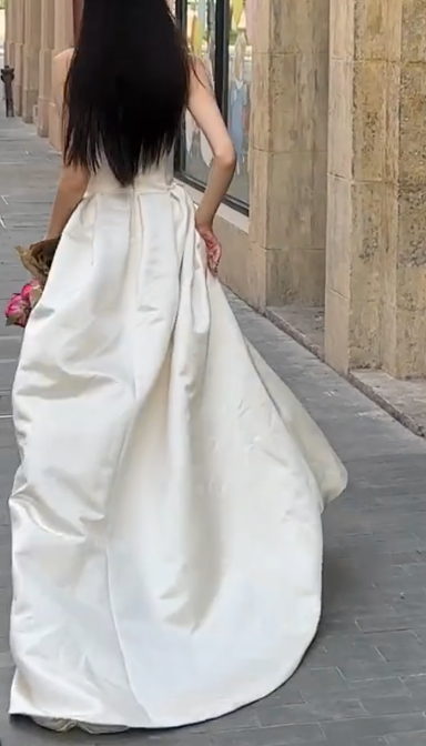 Classical Strapless Wedding Dress Slit A-Line Bridal Dress GG6734