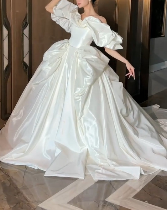 Unique Off-Shoulder Ruffles Wedding Dress Tiered Satin A-Line Bridal Dress GG6783
