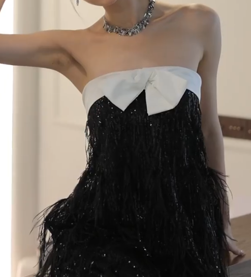 Glittering Strapless Black Prom Dress Feather Sequins Sheath Formal Dress GG6799