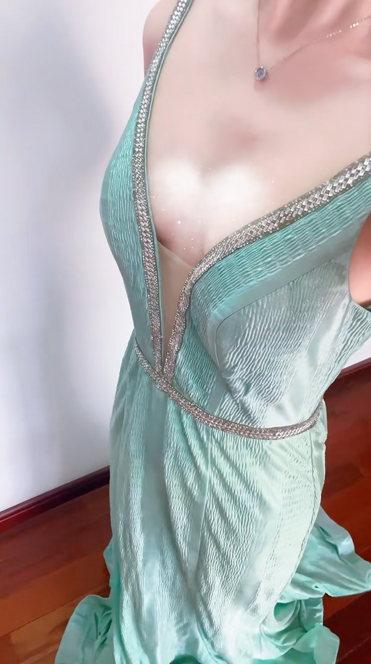 Chic Spaghetti Straps Green Prom Dress Beaded Mermaid Formal Dress GG6856
