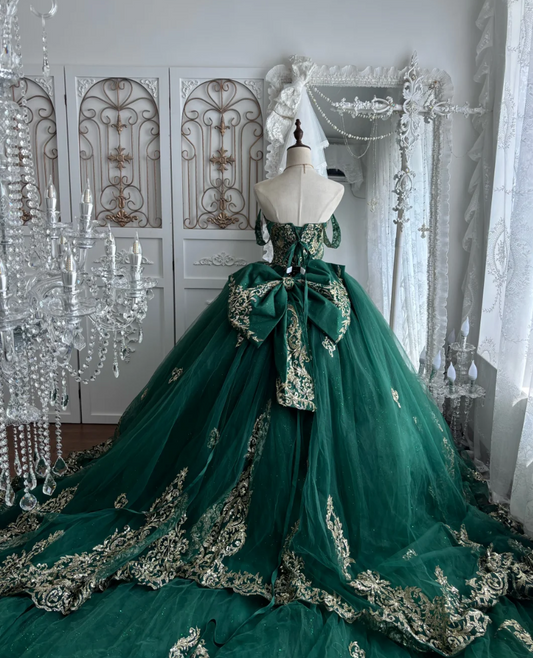 Glamorous Off-Shoulder Sequins Prom Dress Green Appliques Tulle A-Line Evening Dress GG7343