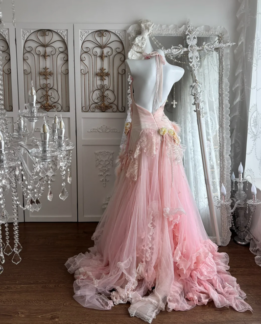 Dreamy Halter Neck Pink Prom Dress Appliques Backless Beaded Mermaid Evening Dress GG7426