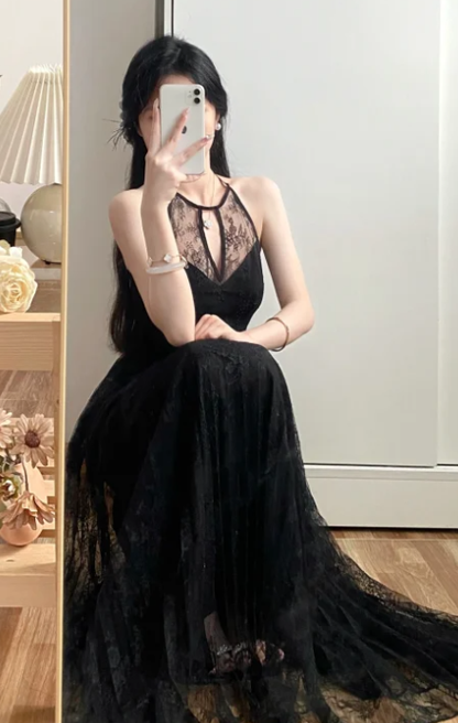 Charming Black A Line Halter Lace Without Sleeves Long Prom Dress,Evening Dress GG5588