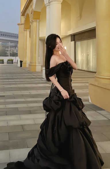 Pretty Ball Gown Off The Shoulder Black Satin Without Sleeves Long Prom Dress,Evening Dress GG5622