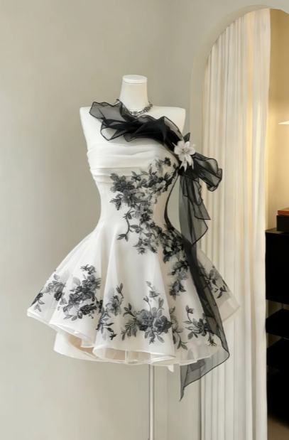 Unique A Line Strapless Printed Chiffon Short Homecoming Dress,17th Birthday Dress GG5807