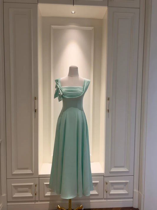 Sleek Square Neck A-Line Prom Dress Bow Satin Long Evening Dress GG5826