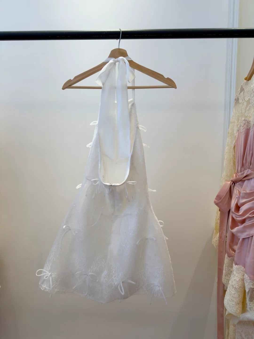 Romantic A-Line White Homecoming Dress Bows Backless Birthday Dress Lace Hlater Mini Dress GG5836