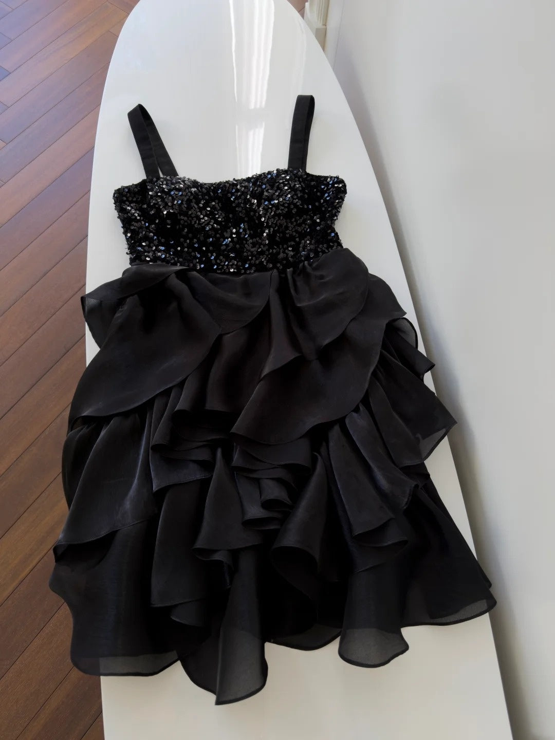 Sexy Spaghetti Straps Black Homecoming Dress Sequins Birthday Dress Ruffles A-Line Mini Dress GG5837
