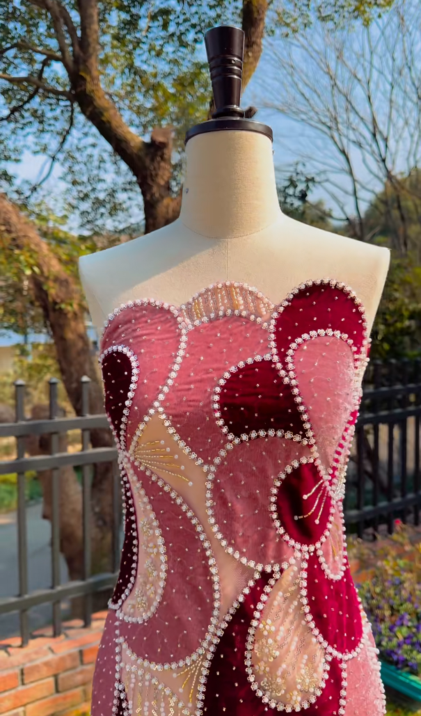 Fashion Strapless Sheath Prom Dress Sequins Beads Evening Dress GG5850