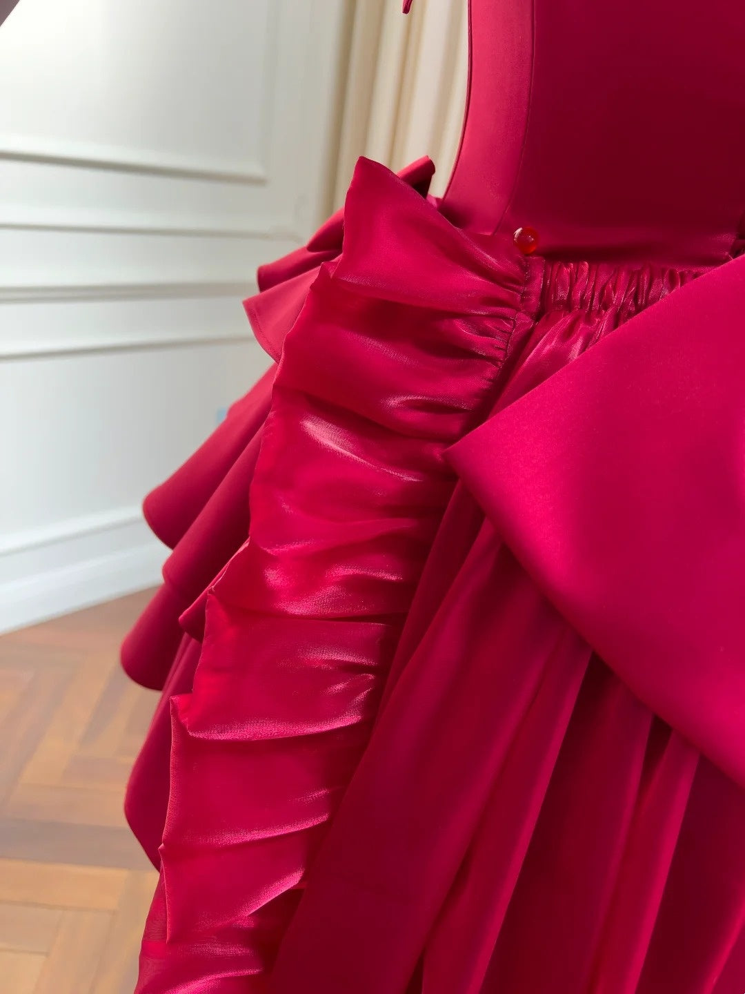 Playful Sleeves Choker Homecoming Dress Red Tiered Birthday Dress Bows Train A-Line Mini Dress GG5859