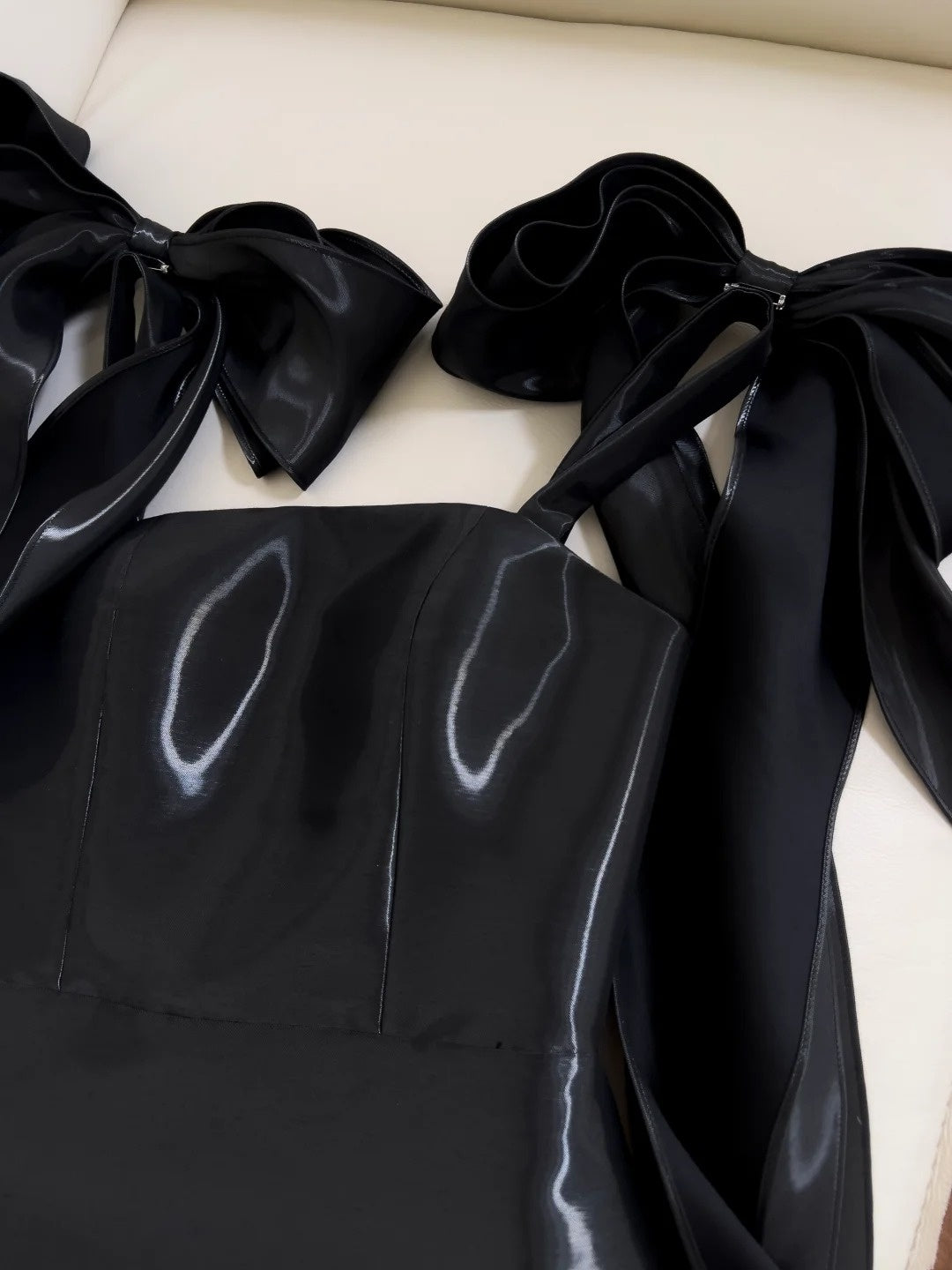 Sexy Spaghetti Straps Homecoming Dress Black Satin A-Line Birthday Dress GG5870