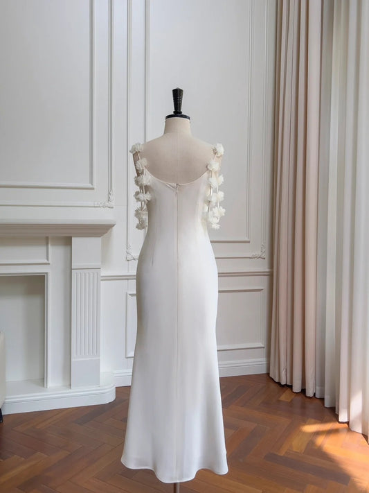 Romantic Spaghetti Straps White Prom Dress Satin Appliques Mermaid Evening Dress GG5916
