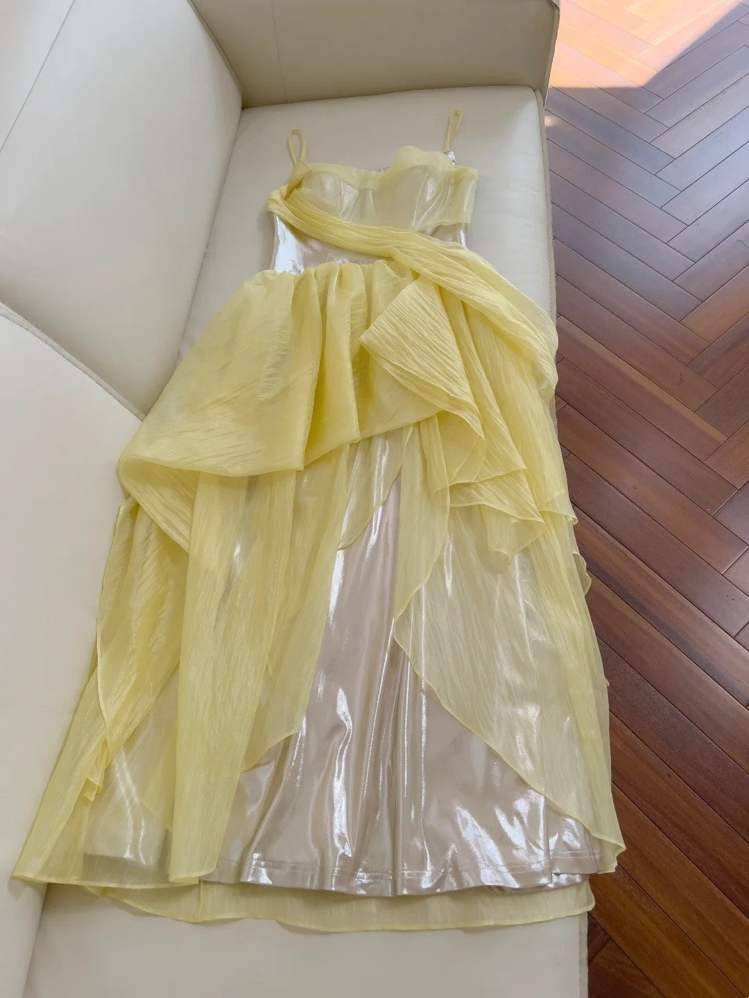 Elegant Spaghetti Straps Yellow Prom Dress Tulle A-Line Evening Dress GG5923