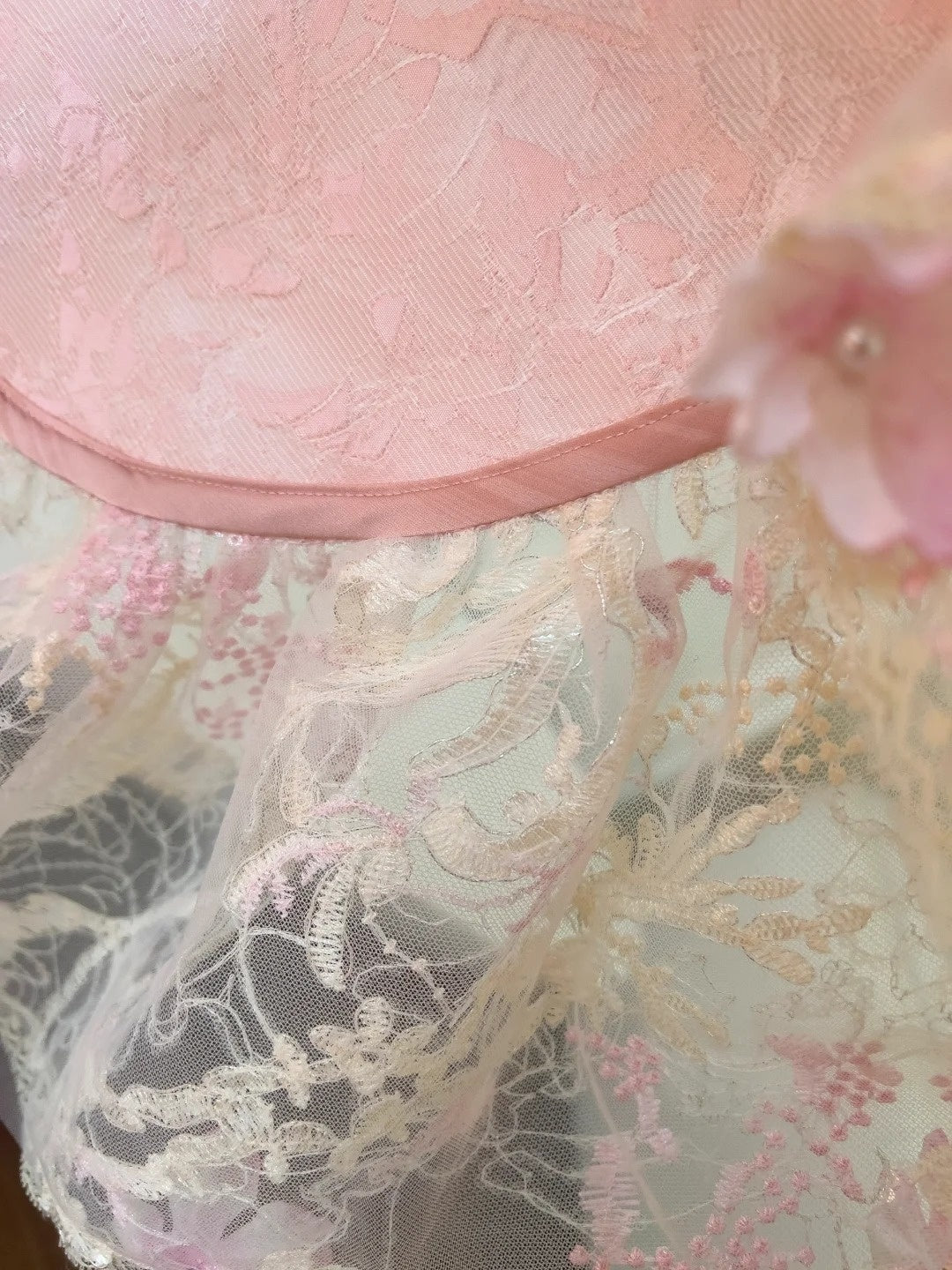 Dreamy Spaghetti Straps Pink Homecoming Dress Lace Sequins Ruffles Birthday Dress GG5924