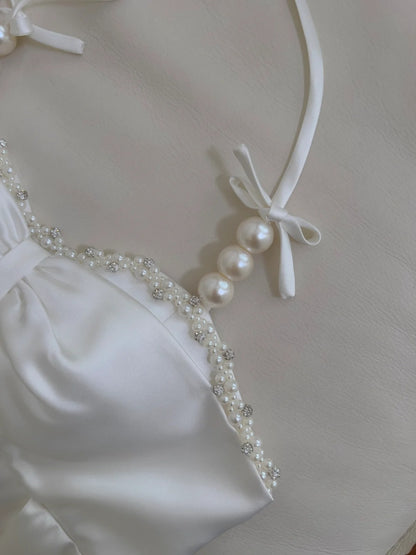 Elegant Halter Neck Pearl White Prom Dress Ruffles A-Line Evening Dress GG5931