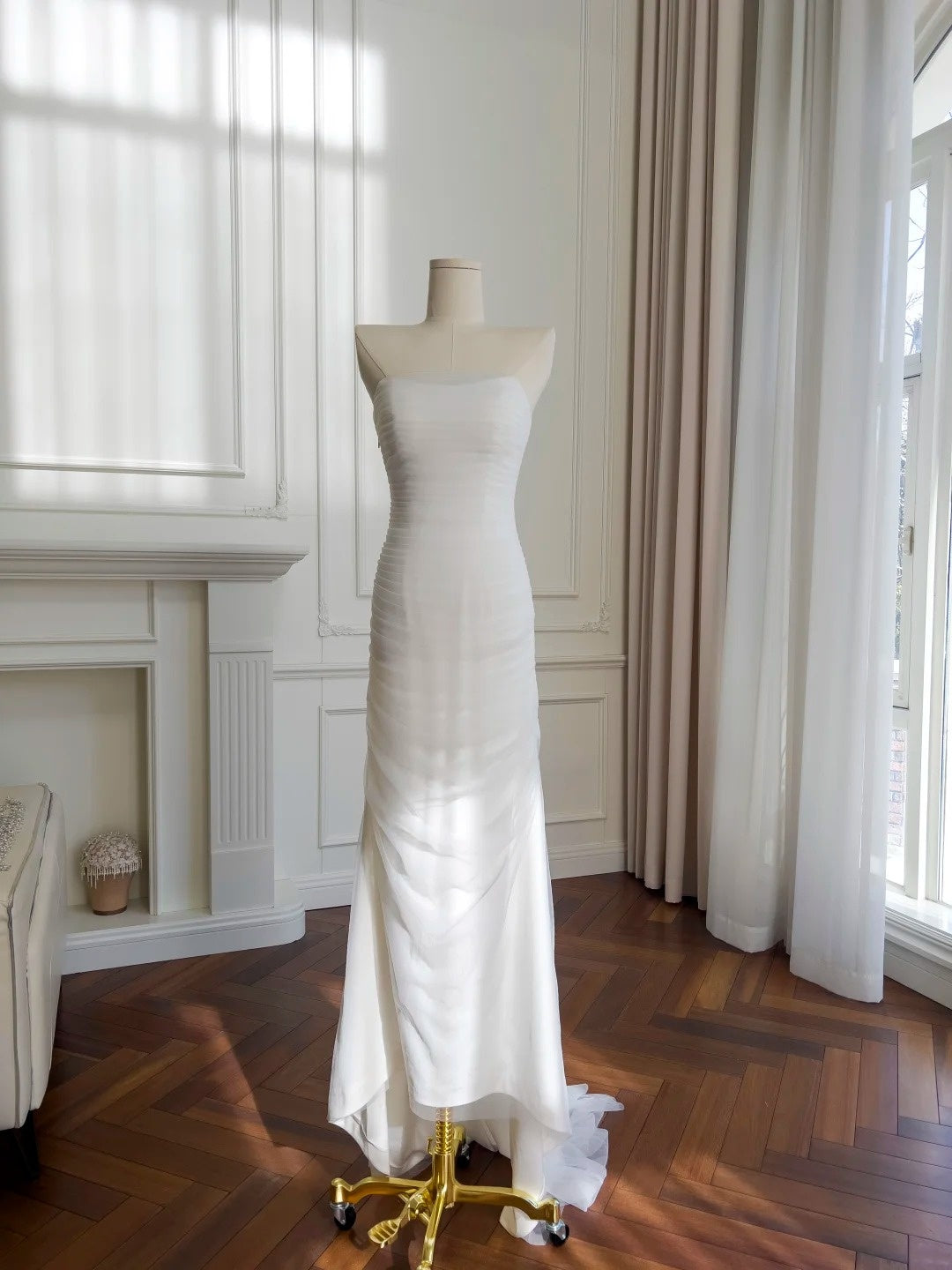 Simple Mermaid Long Wedding Dress, Pleated Tulle Bridal Dress GG5939