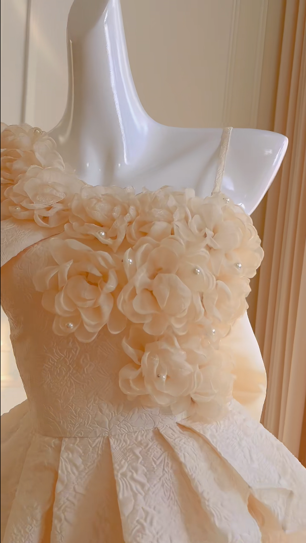 Romantic Apricot Homecoming Dress Appliques Beads A-Line Birthday Dress GG5962