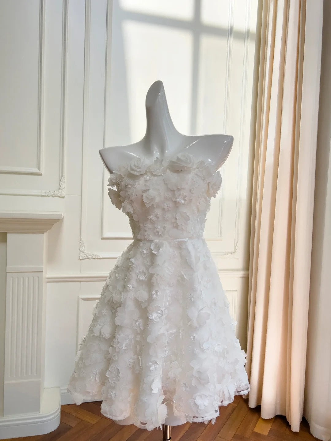 Graceful White Homecoming Dress Spaghetti Straps Appliques A-Line Birthday Dress GG5969