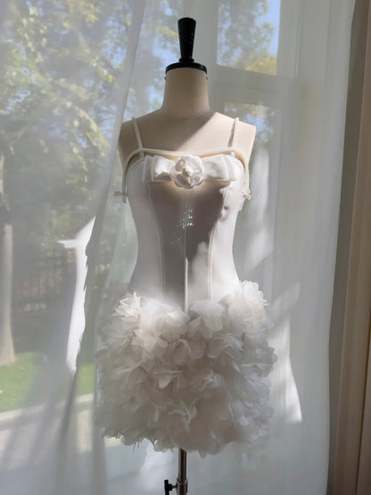 Chic Spaghetti Straps White Homecoming Dress Appliques Sheath Birthday Dress GG5970