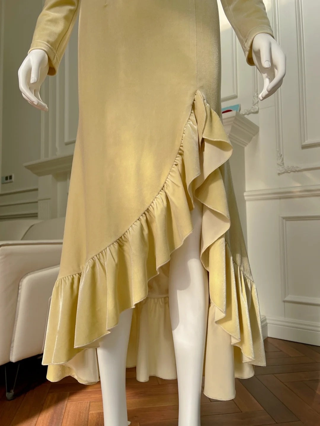 Unique Ruffles Yellow Prom Dress Long Sleeve Bow Sheath Evening Dress GG6003