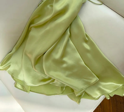 Simpel Halter Neck Green Prom Dress Satin A-Line Evening Dress GG6025