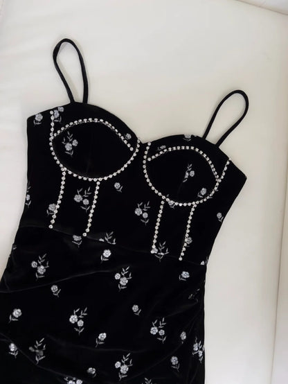 Charming Spaghetti Straps Beaded Black Prom Dress Floral Slit Sheath Evening Dress GG6039