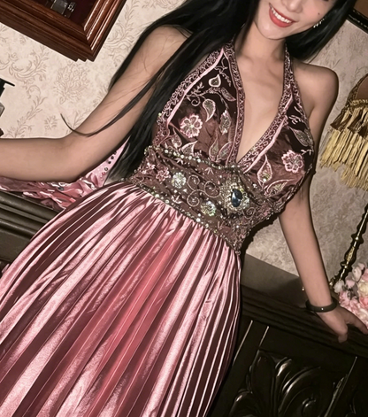 Retro Halter Neck Pink Prom Dress Beaded Pleated A-Line Evening Dress GG6064
