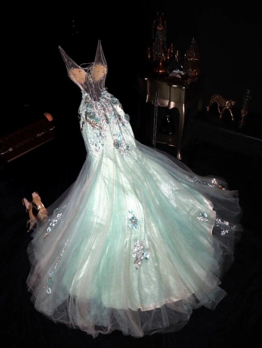 Sleek Jewel Neck Mint Green Prom Dress Embroidered Sequins Tulle Mermaid Evening Dress GG6115