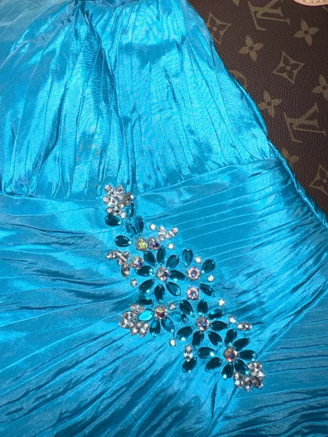 Retro V Neck Blue Prom Dress Beading Mermaid Evening Dress GG6149
