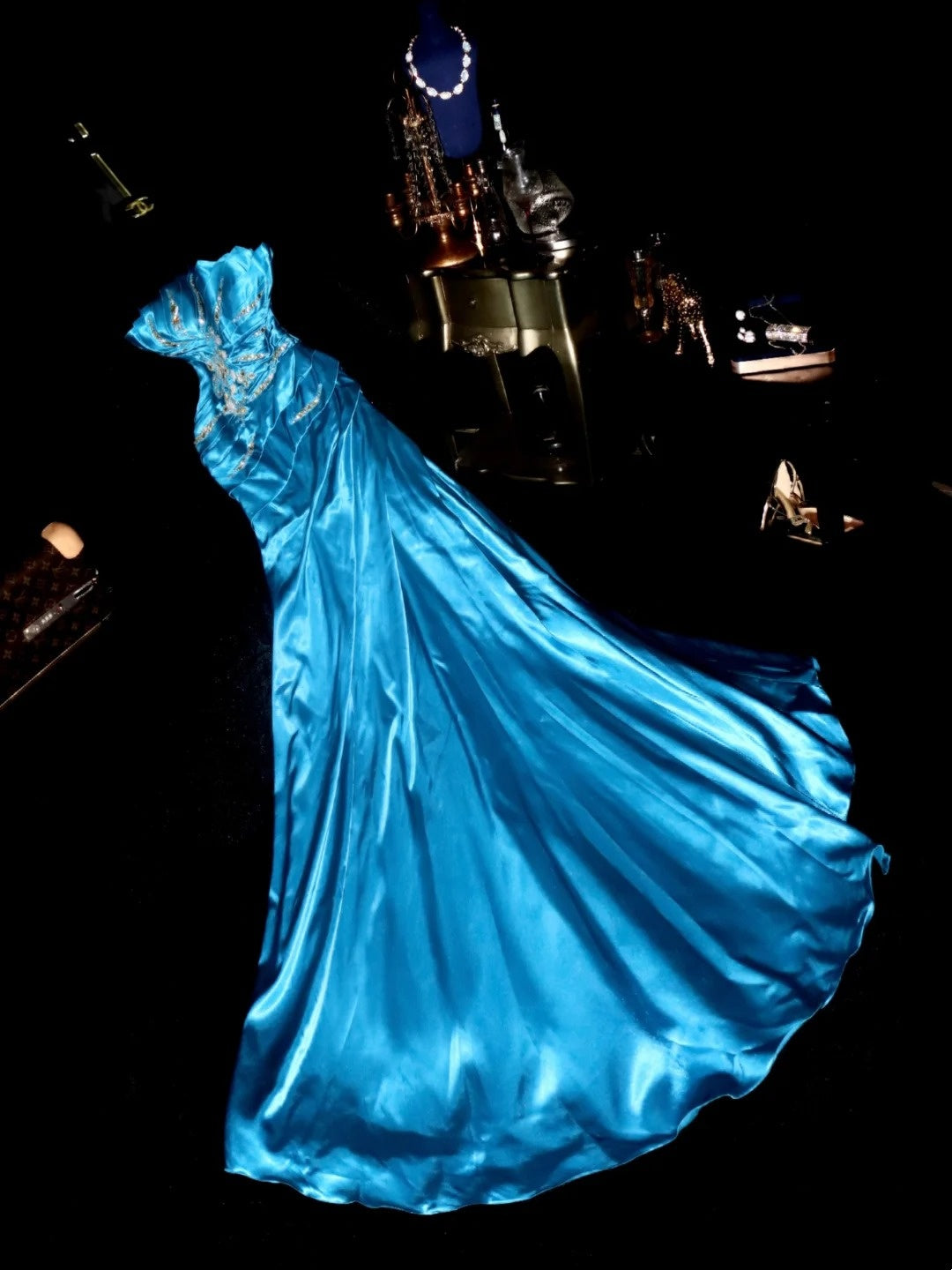 Vintage Strapless Blue Prom Dress Satin Beading Mermaid Evening Dress GG6173