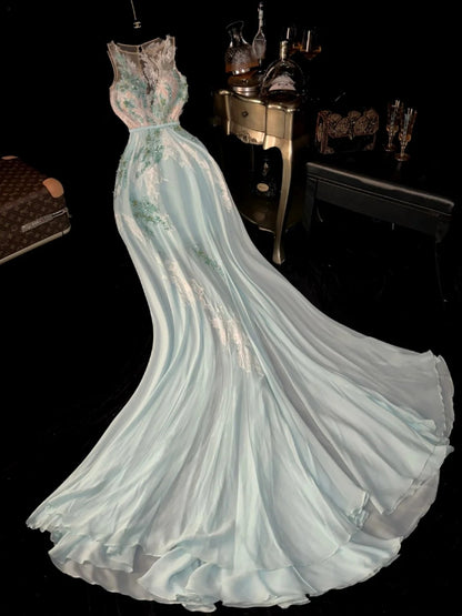 Retro Jewel Neck Pastel Green Prom Dress Appliques Lace A-Line Evening Dress GG6180