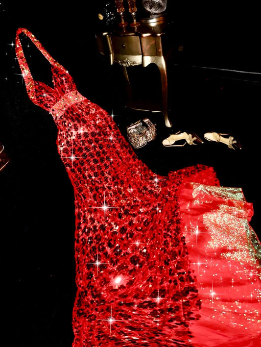 Sexy Halter Neck Red Prom Dress Sequins Rhinestones A-Line Evening Dress GG6187
