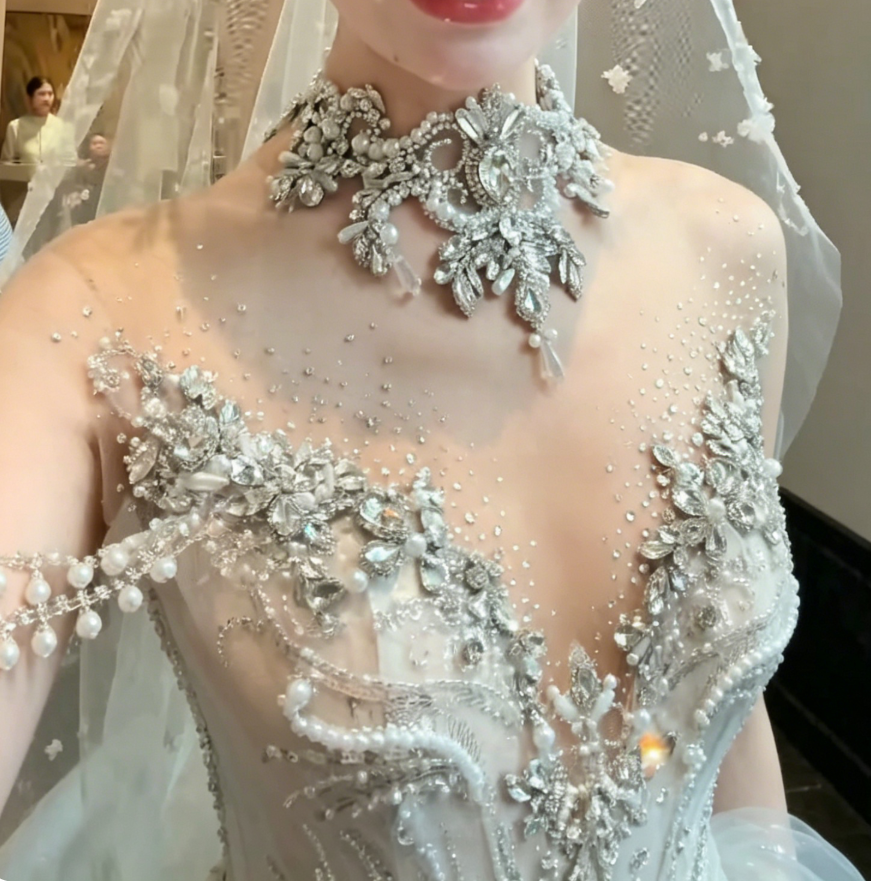 Glamorous High Collar Beading Wedding Dress Rhinestones Mermaid Bridal Dress GG6200