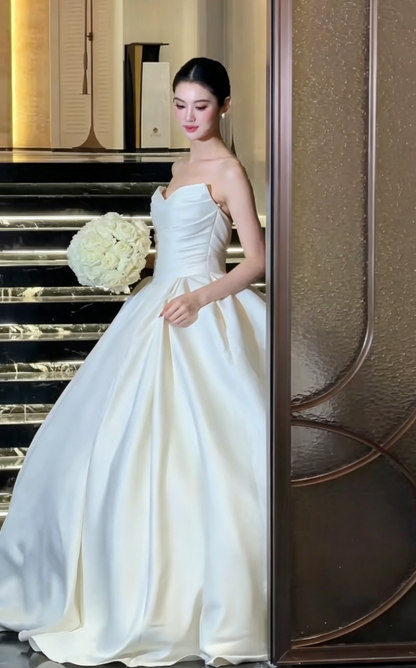 Classical Strapless Long Wedding Dress White Satin Bridal Dress GG6201