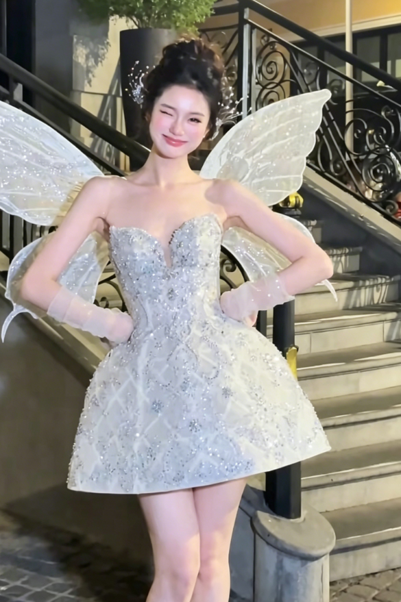 Glittering Sweetheart White Homecoming Dress Beading A-Line Birthday Dress GG6205