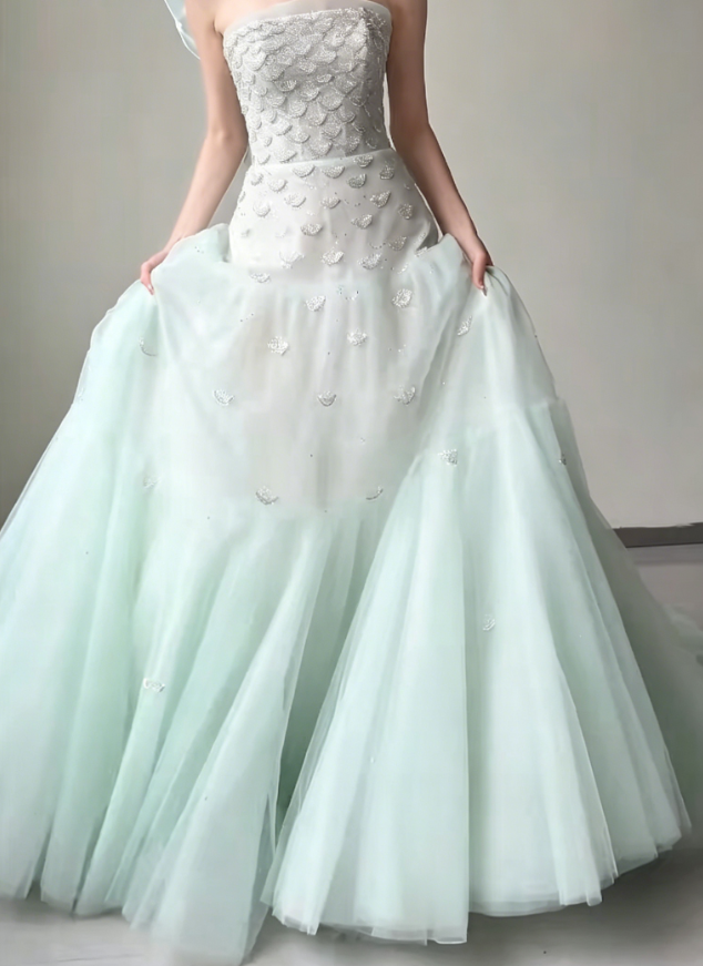 Dreamy Strapless Green Prom Dress Sequins Tulle A-Line Evening Dress GG6211