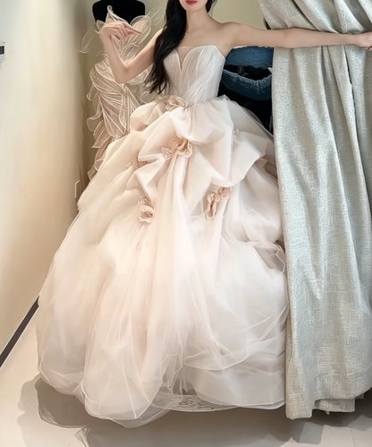 Elegant Strapless Long Wedding Dress Appliques Tulle Bridal Dress GG6219