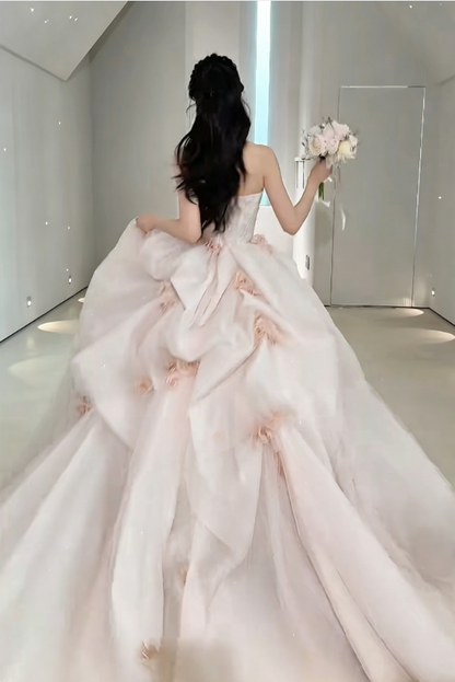 Elegant Strapless Long Wedding Dress Appliques Tulle Bridal Dress GG6219