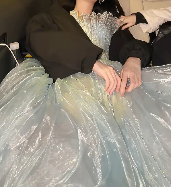 Gorgeous Strapless Blue Prom Dress With Scarf Sequins Tulle A-Line Evening Dress GG6232