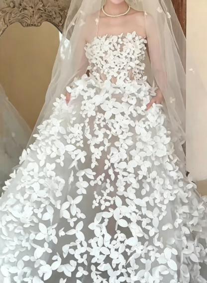 Enchanting Strapless Appliques Wedding Dress Sequins A-Line Bridal Dress GG6256