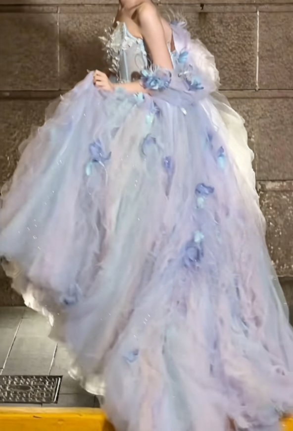Ethereal Strapless Purple Prom Dress Appliques Sequins Tulle A-Line Evening Dress GG6276