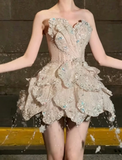 Luxury Strapless Homecoming Dress Beige Tiered Birthday Outfit Tassel Beading Party Dress GG6277