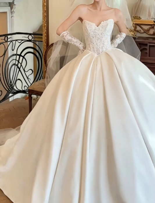 Ornate Strapless White Satin Wedding Dress With Sleeves Lace A-Line Bridal Dress GG6307