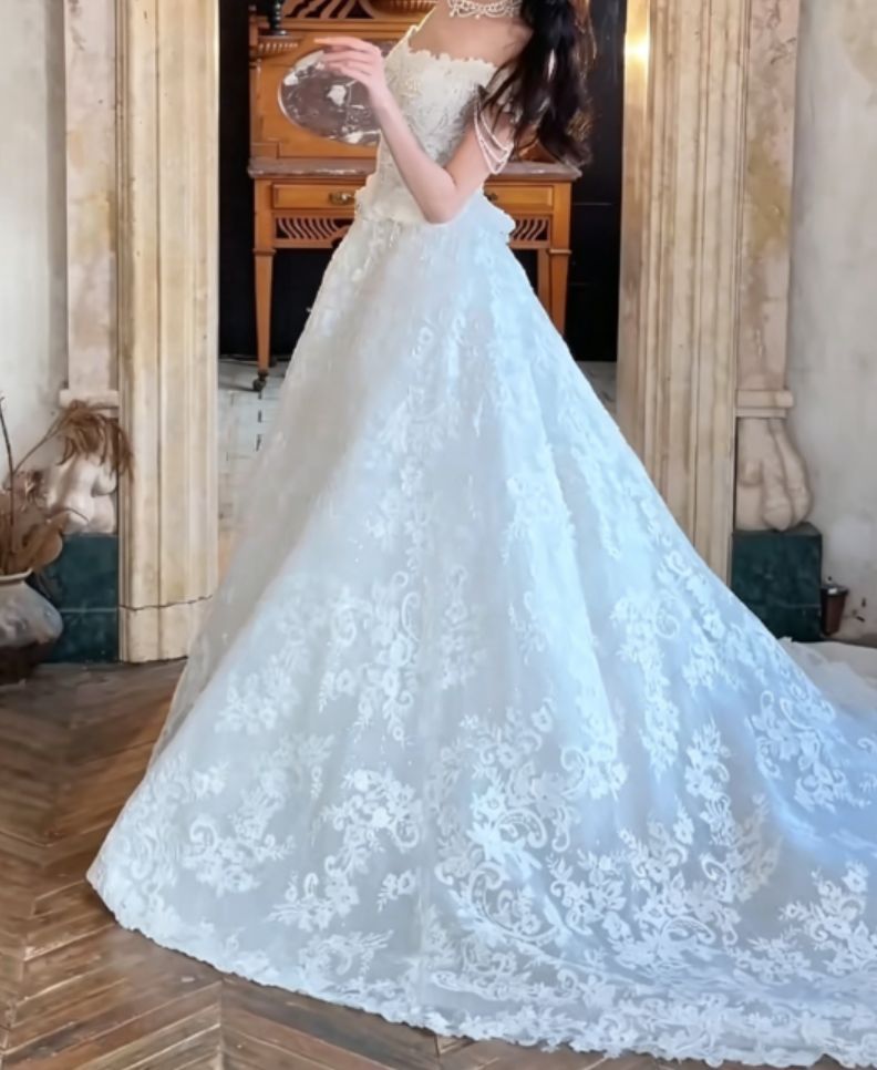 Unique Off-Shoulder Beading Wedding Dress Lace Tassel A-Line Bridal Dress GG6310